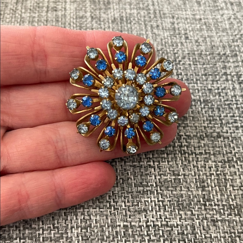 1950s 1960s MCM Brooch